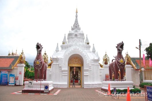 ワット・プラ・タート・ハリプーンチャイ, Wat Phra That Hariphunchai