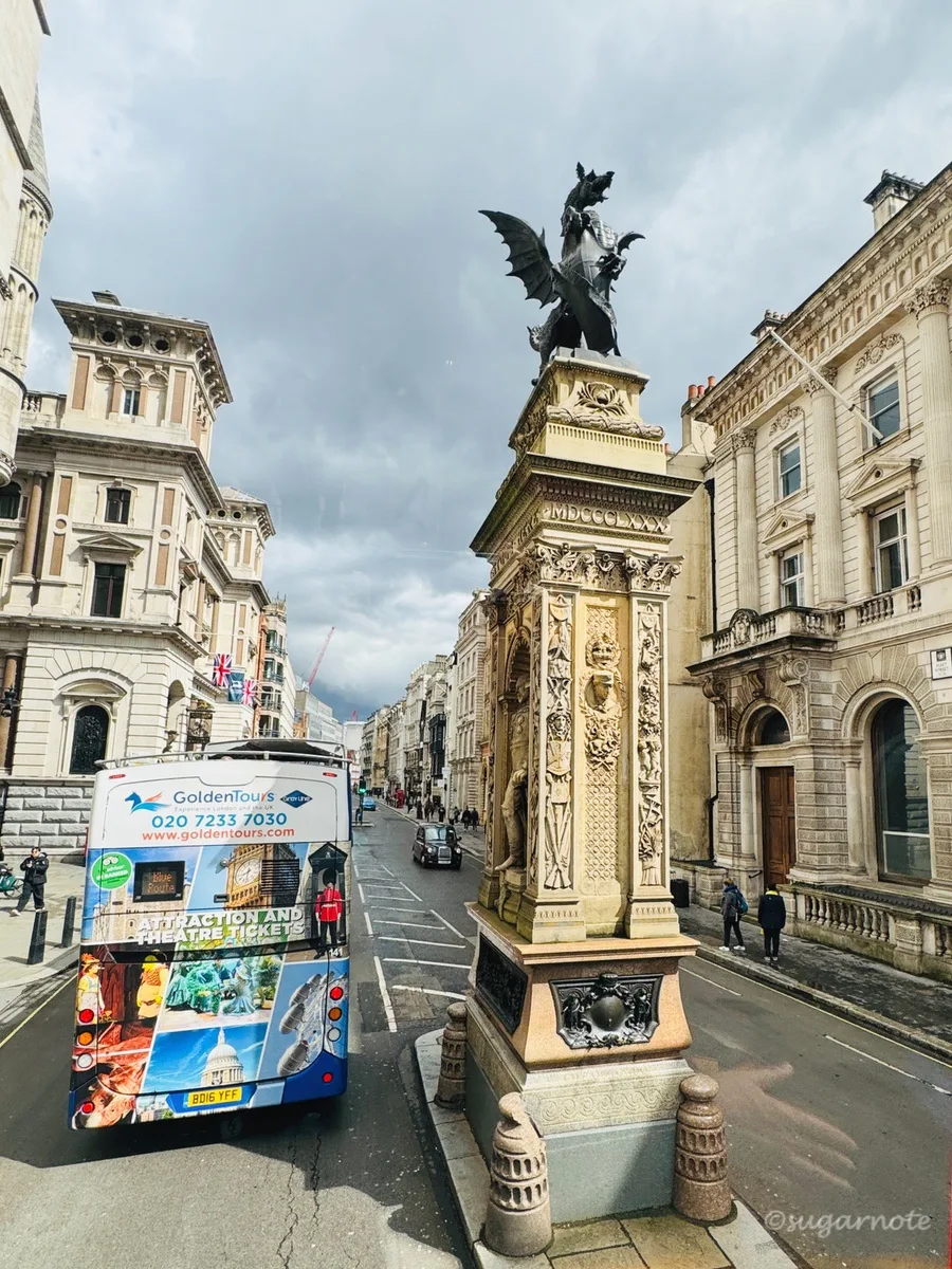 Temple Bar Memorial, London